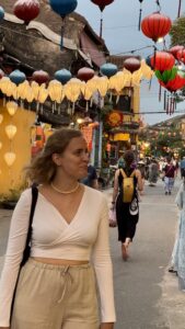 HoiAn_JessiNotImpressed