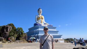 Kampot_BokorHill_Buddah-Sascha