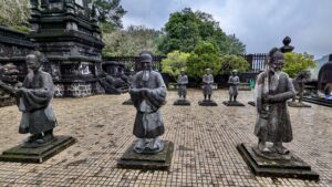 Mandarin_KhaiDinhGrabmal