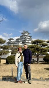 HimejiCastleCouple