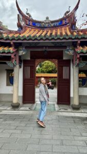 JessiZungeRausStrecken